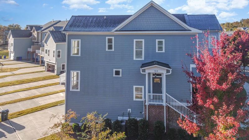 104 N Camellia St, Chapel Hill, NC 27516