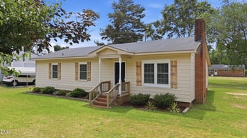 104 Caroline Ave, Smithfield, NC 27577