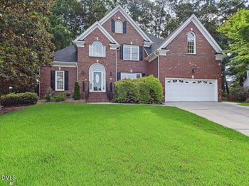 104 Carric Bend Ct, Cary, NC 27519