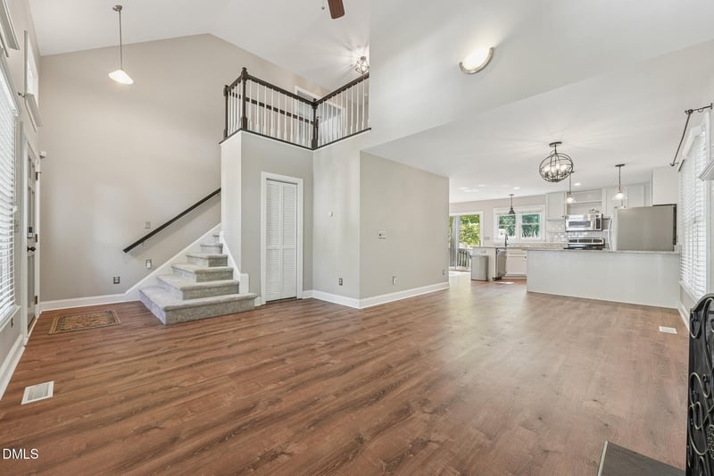 104 Catherwood Pl, Cary, NC 27518