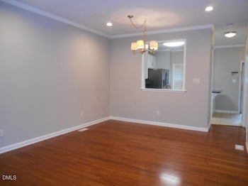 104 Charter Ct, Cary, NC 27511