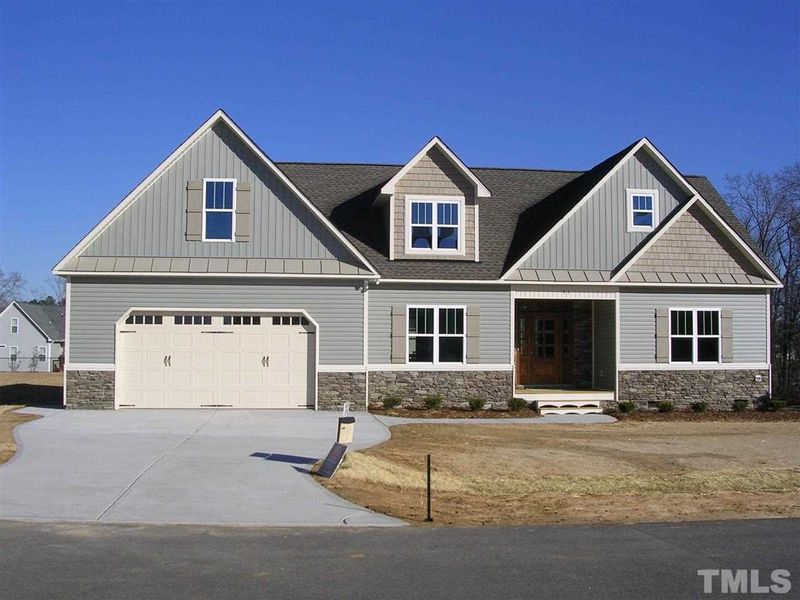 104 Chesney Ct #8, Clayton, NC 27527