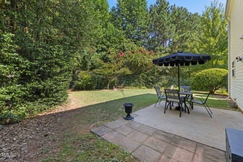 104 Chilmark Dr, Holly Springs, NC 27540