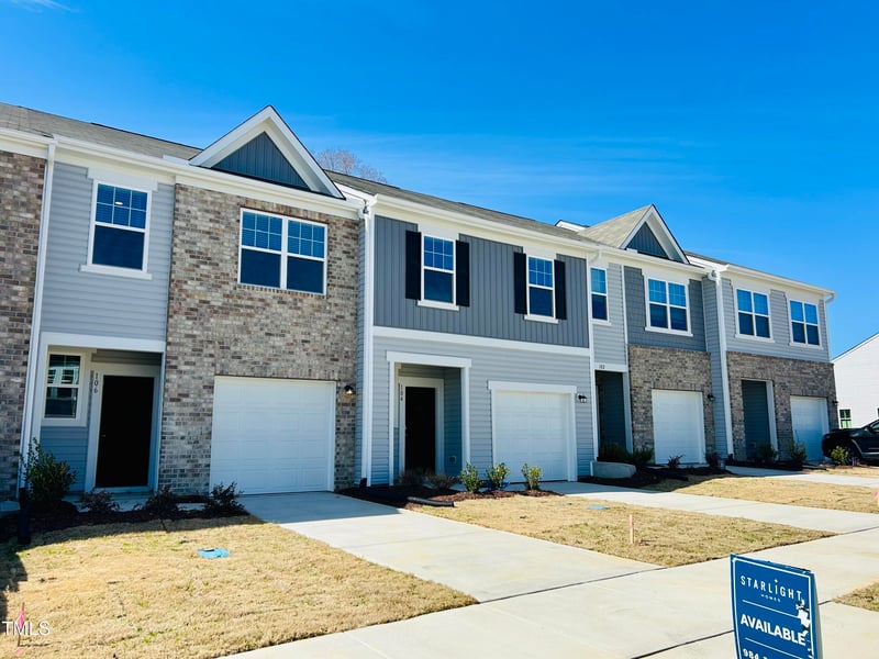 104 Chubb Rg, Clayton, NC 27520