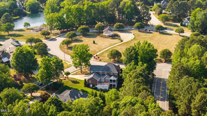 104 Circle On The Green, Cary, NC 27519