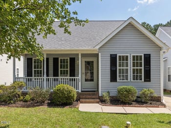104 Cliffdale Rd, Holly Springs, NC 27540