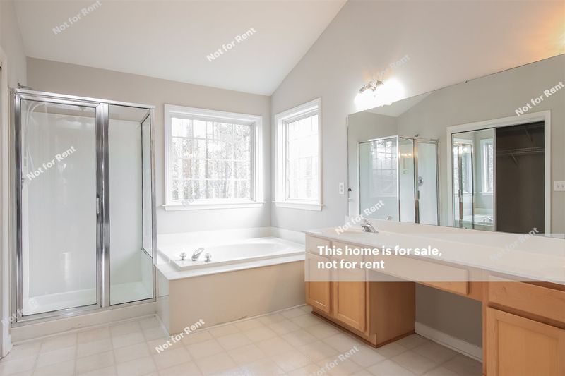 104 Climbing Lattice Ct, Garner, NC 27529
