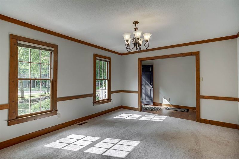 104 Coatbridge Cir, Cary, NC 27511