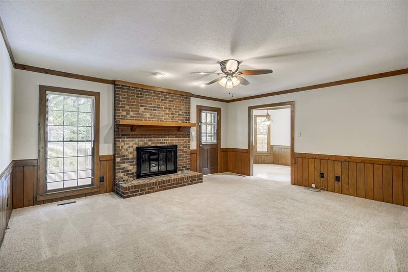 104 Coatbridge Cir, Cary, NC 27511