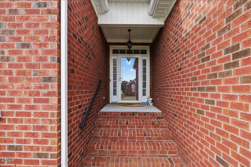 104 Commonsgate Dr, Goldsboro, NC 27530