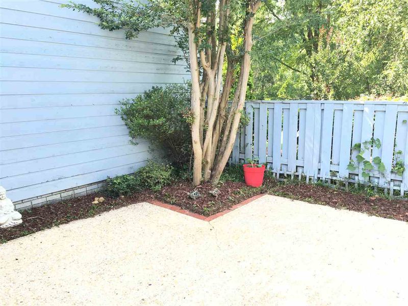 104 Concannon Ct, Cary, NC 27511