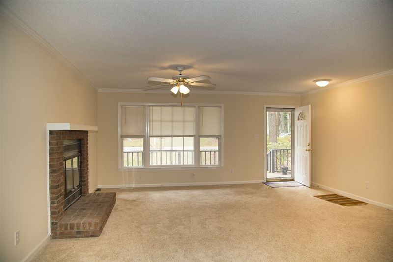 104 Creighton Ct, Cary, NC 27511