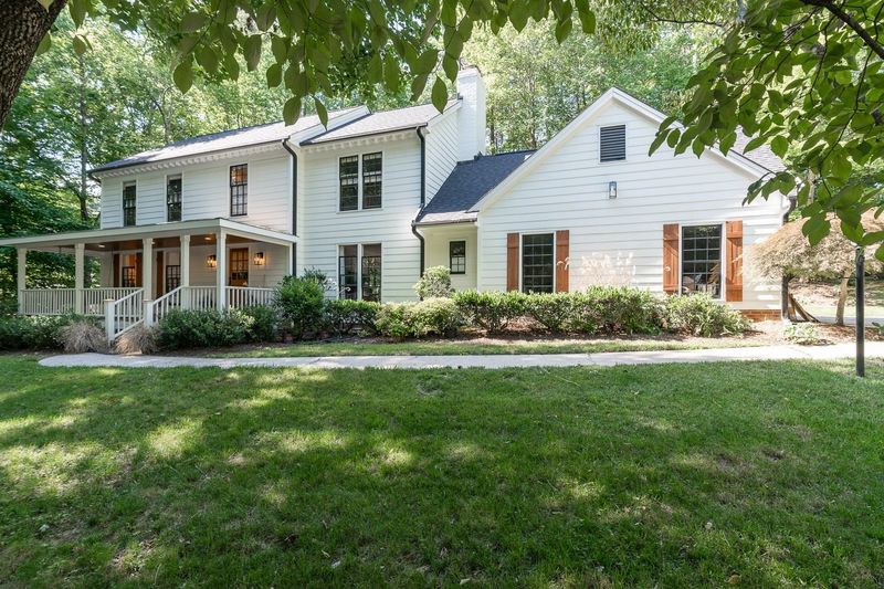 104 Cromwell Ct, Raleigh, NC 27614