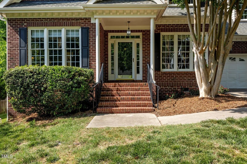 104 Crossway Ln, Holly Springs, NC 27540