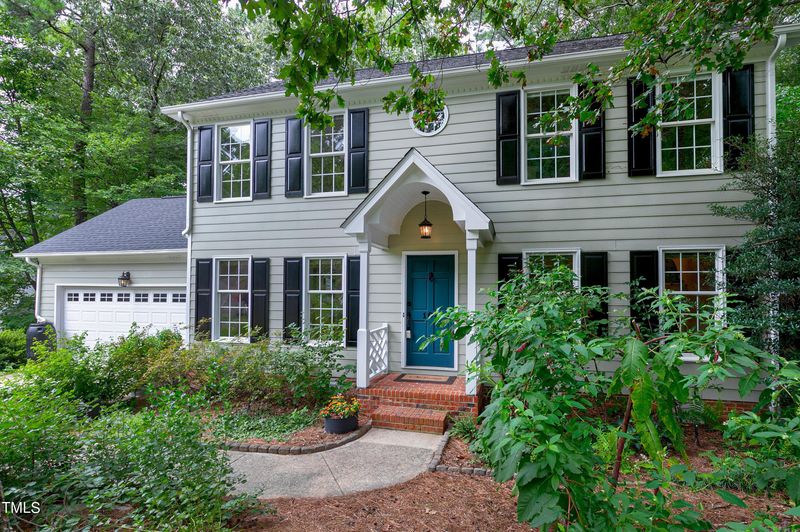 104 Culcross Ct, Cary, NC 27513
