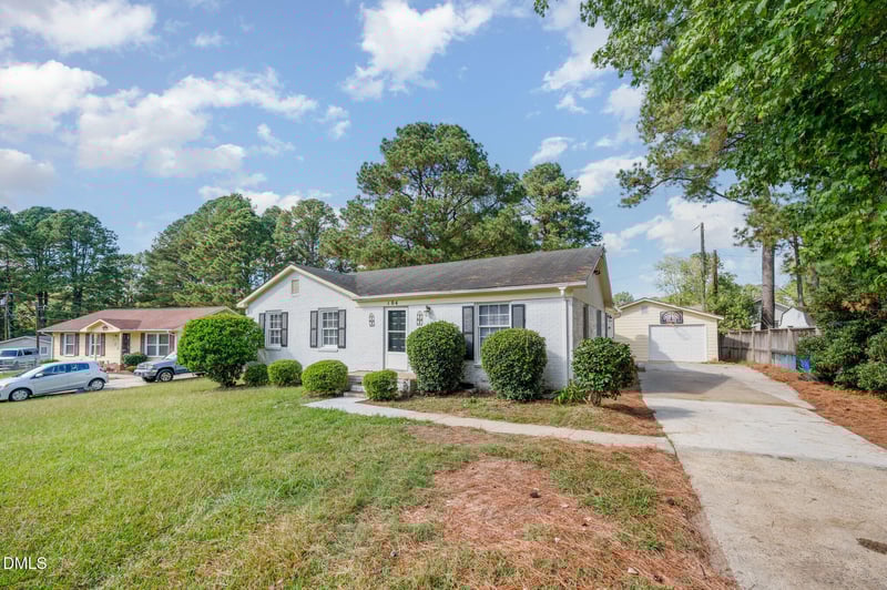 104 Deblyn Ct, Durham, NC 27713