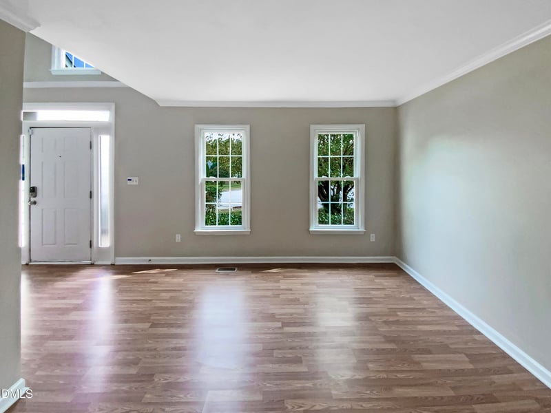 104 Deerwalk Ct, Cary, NC 27513