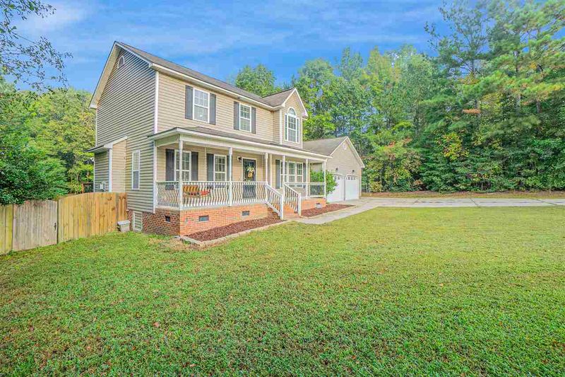 104 Dove Pointe Ln, Clayton, NC 27520