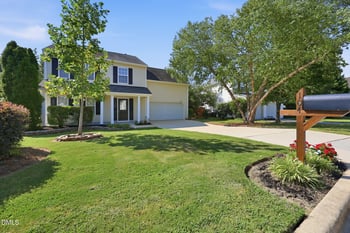 104 Downing Bluff Dr, Morrisville, NC 27560