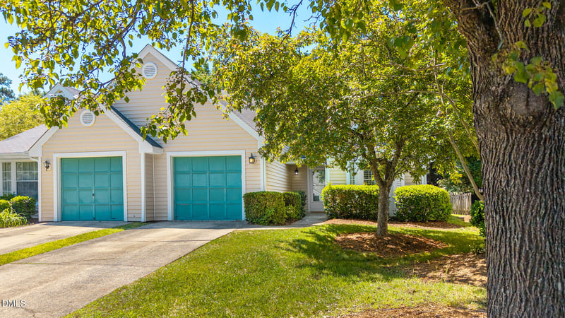 104 Duchess Ln, Chapel Hill, NC 27517