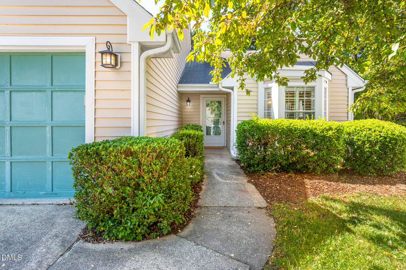 104 Duchess Ln, Chapel Hill, NC 27517