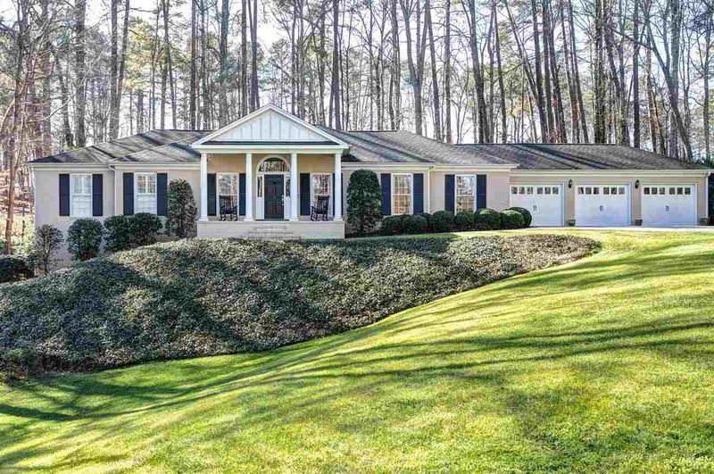 104 Dumbarton Ct, Cary, NC 27511