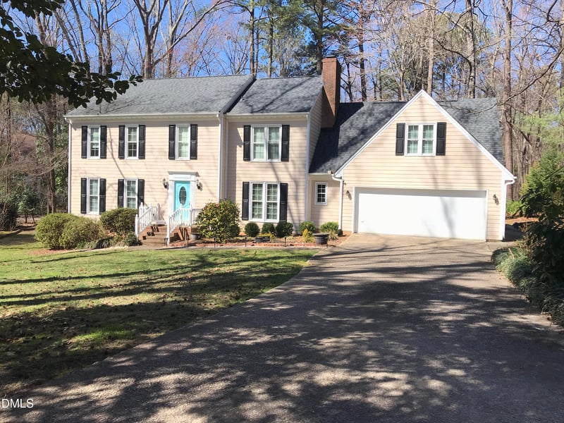 104 Eagle Ct, Cary, NC 27511