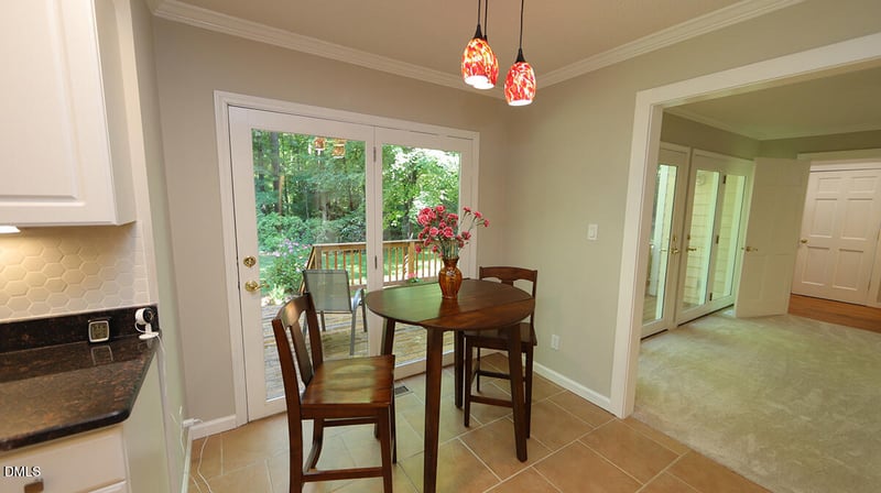 104 Eagle Ct, Cary, NC 27511