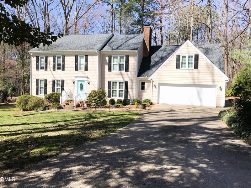 104 Eagle Ct, Cary, NC 27511