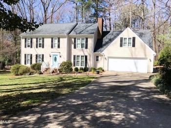 104 Eagle Ct, Cary, NC 27511