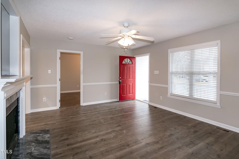 104 Eddy Ct, Benson, NC 27504