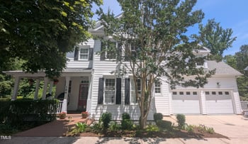 104 Edgewater Cir, Chapel Hill, NC 27516