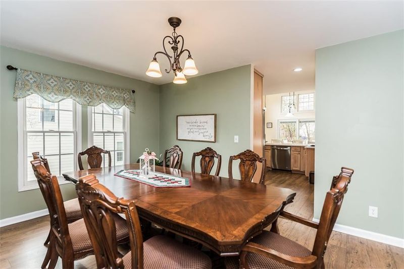 104 Elk River Ct, Mebane, NC 27302