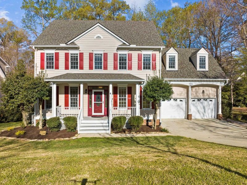 104 Elmcrest Dr, Holly Springs, NC 27540