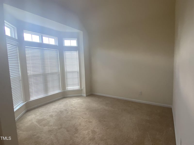 104 Elmsford St, Durham, NC 27703