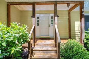 104 Empire Cir, Cary, NC 27513
