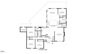 104 Empire Cir, Cary, NC 27513