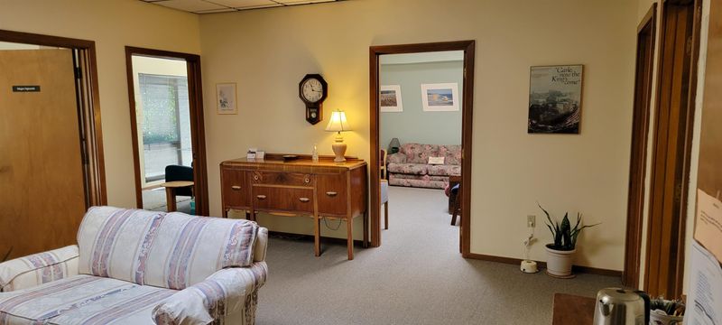 104 S Estes Dr #206, Chapel Hill, NC 27514