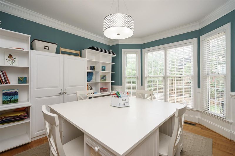 104 Evans Estates Dr, Cary, NC 27513