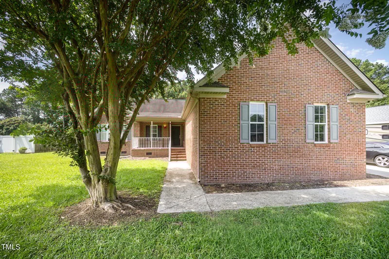 104 Fairfield Dr, Goldsboro, NC 27530