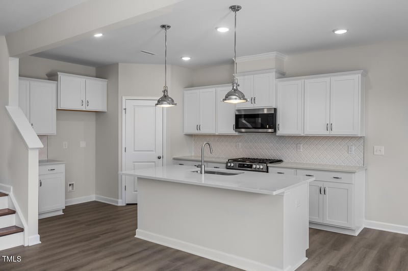 104 Fairwinds Dr, Lillington, NC 27546