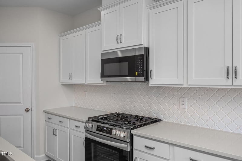 104 Fairwinds Dr, Lillington, NC 27546