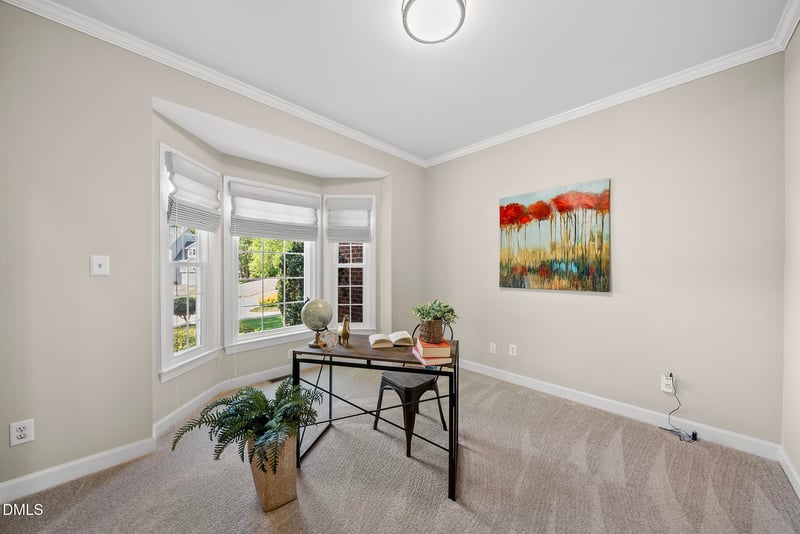 104 Fentress Ct, Cary, NC 27519
