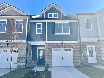 104 Fernbank Dr, Garner, NC 27529