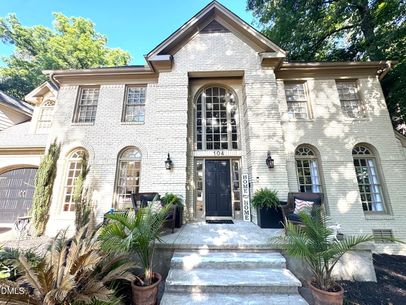 104 Flying Hills Cir, Cary, NC 27513