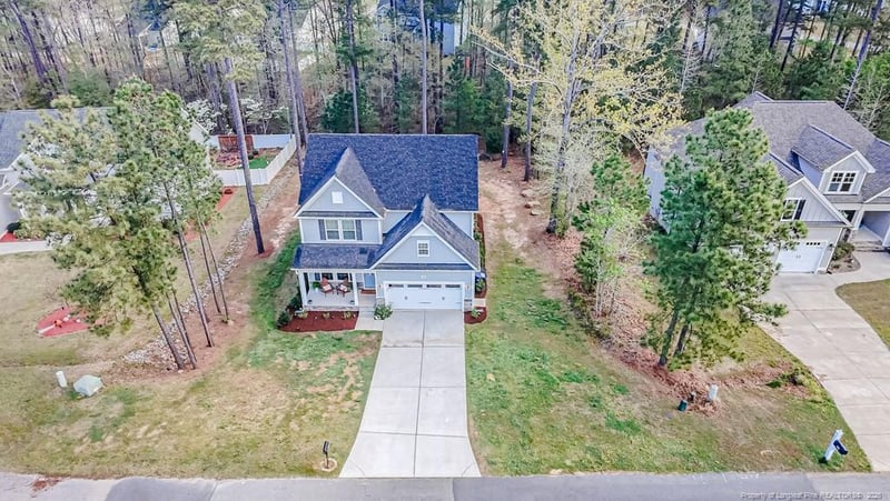 104 Foothill Ct, Sanford, NC 27330