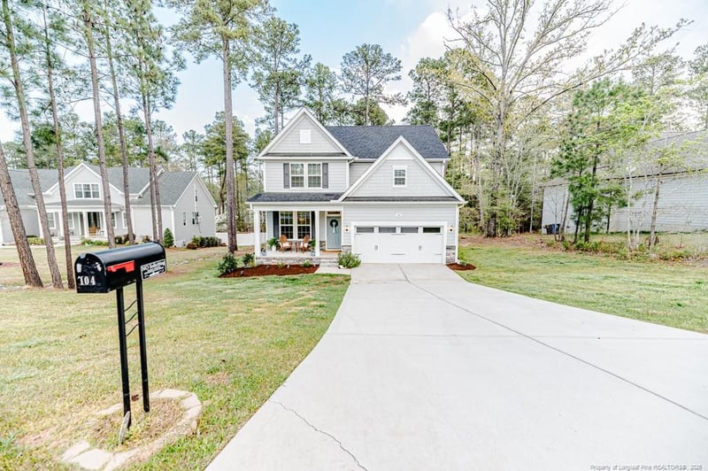 104 Foothill Ct, Sanford, NC 27330
