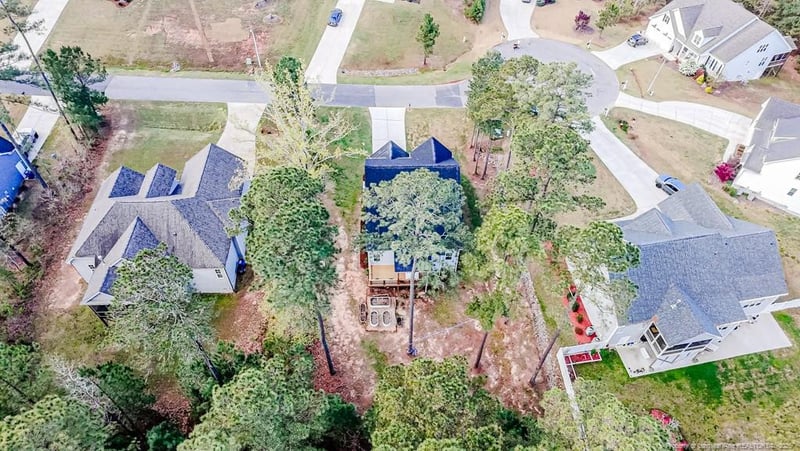104 Foothill Ct, Sanford, NC 27330