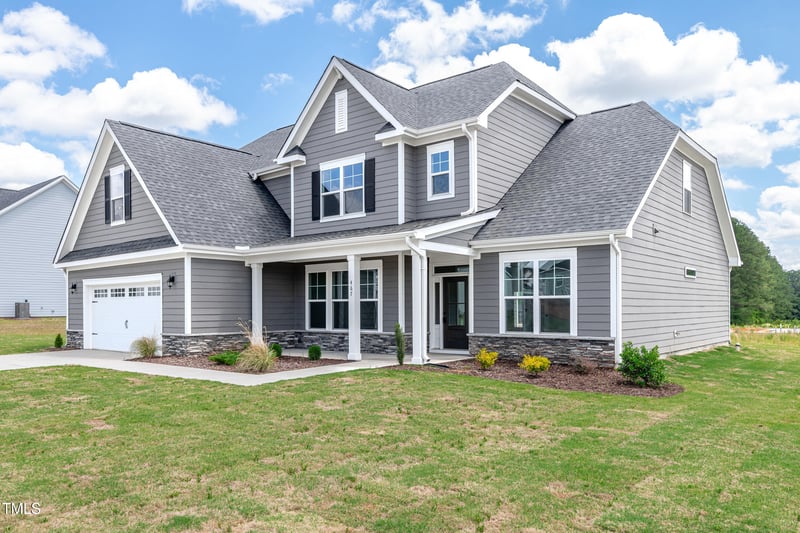 104 Fountainhead Ln, Garner, NC 27529