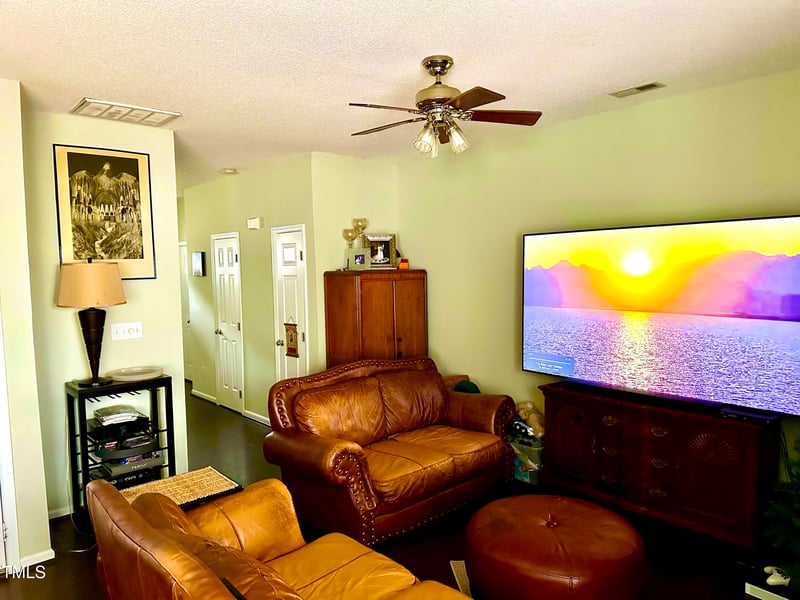 104 Fox Trail Ln, Morrisville, NC 27560